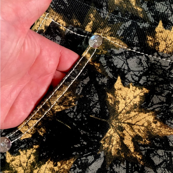 SOLD! NWT! True Religion “Leaf Camo” Big T Hoodie/Jogger set size Large - Picture 8 of 9